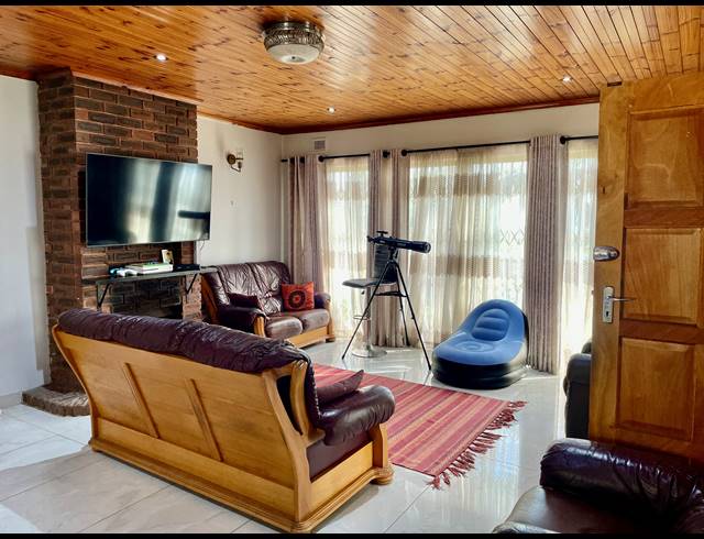 4 BEDROOM HOUSE FOR SALE IN WYEBANK
